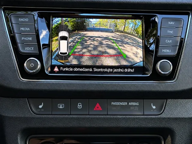 Skoda Fabia Combi 2021 photo 2