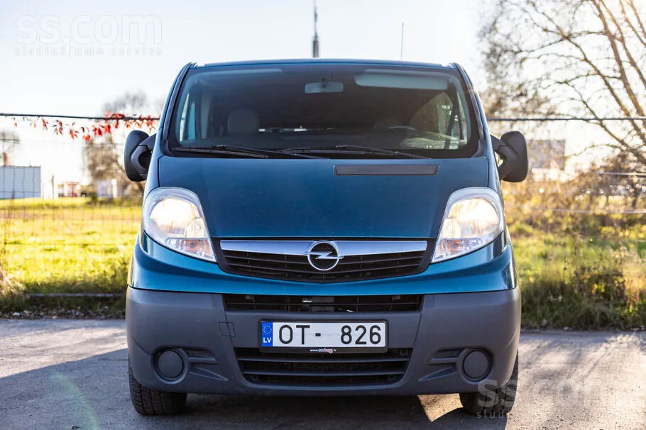 Opel Vivaro 2008 photo 3