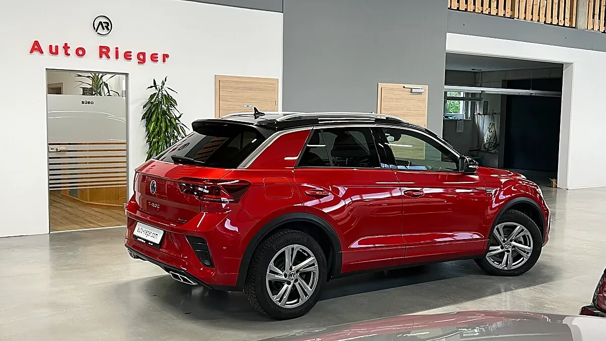 Volkswagen T-Roc 2025 photo 3