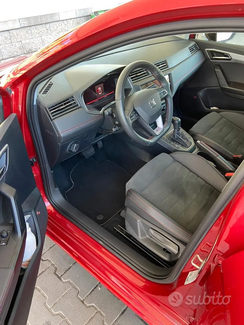 Seat Ibiza 2018 photo 4