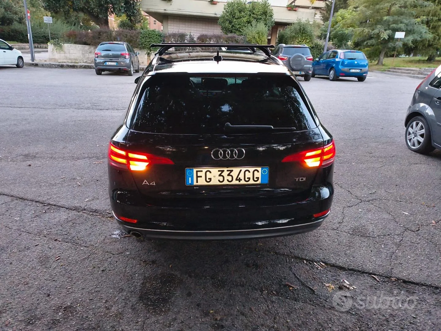 Audi A4 2016 photo 2
