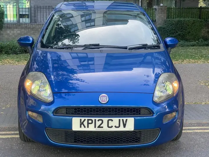 Fiat Punto 2012 photo 5