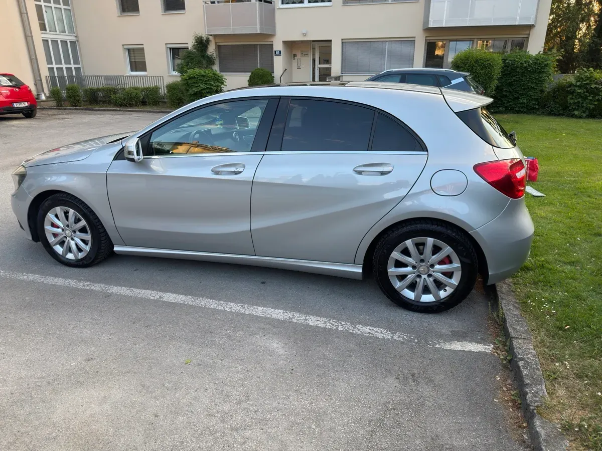 Mercedes-Benz A-Class 2013 photo 2