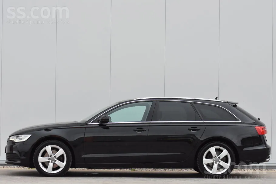 Audi A6 2013 photo 2