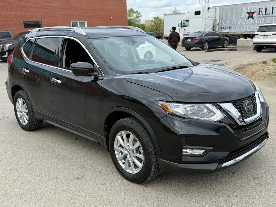 Nissan Rogue 2020 photo 2