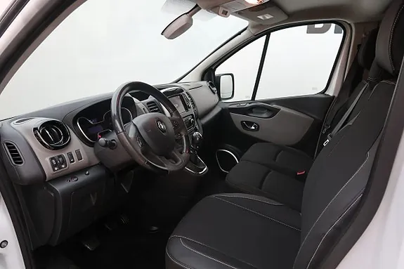 Renault Trafic 2019 photo 4