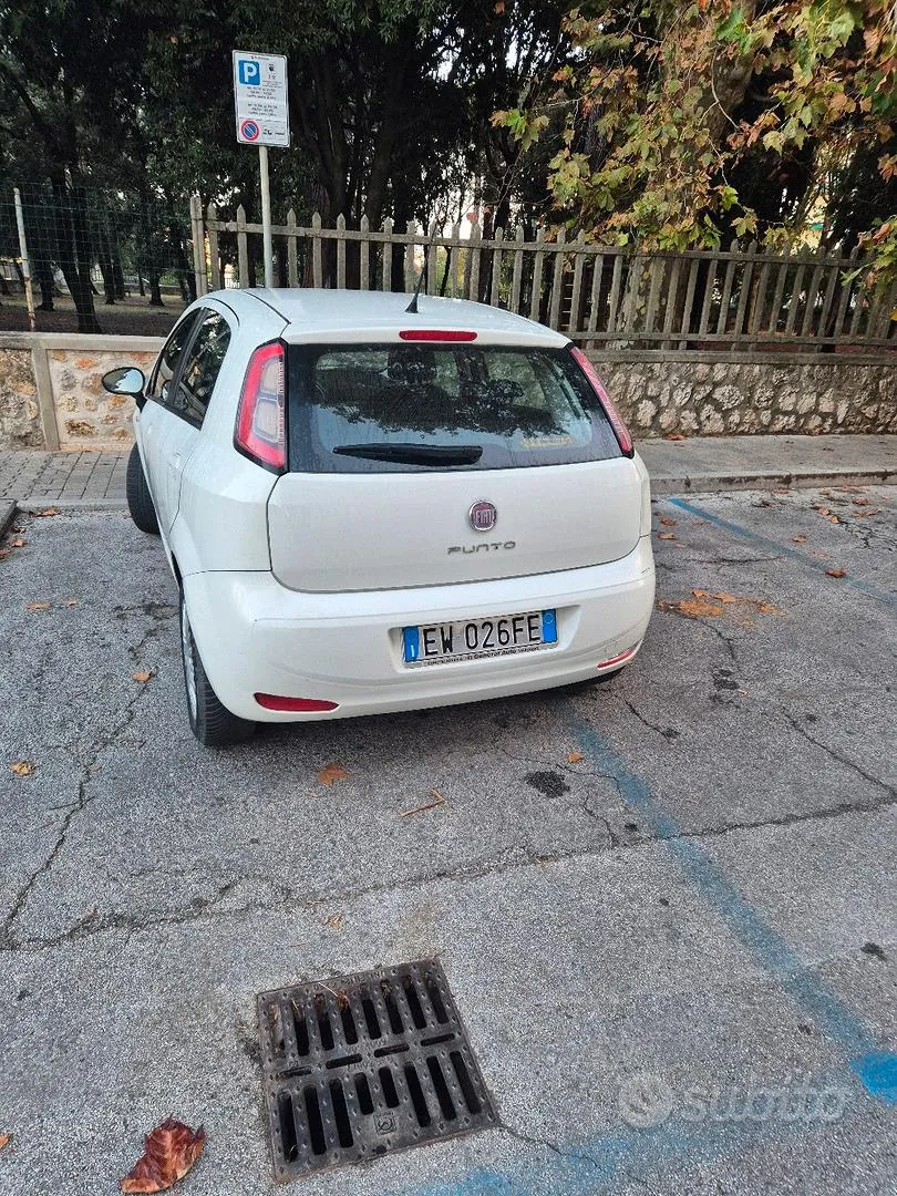 Fiat Punto 2014 photo 3