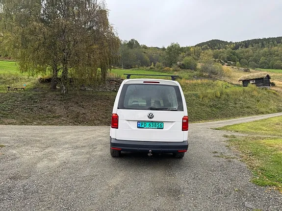 Volkswagen Caddy Maxi 2018 photo 5