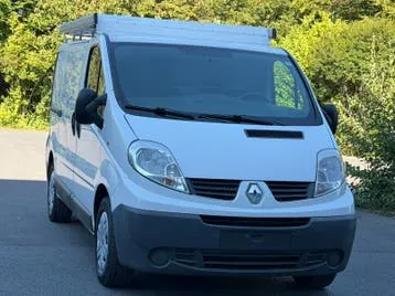 Renault Trafic 2013 photo 3
