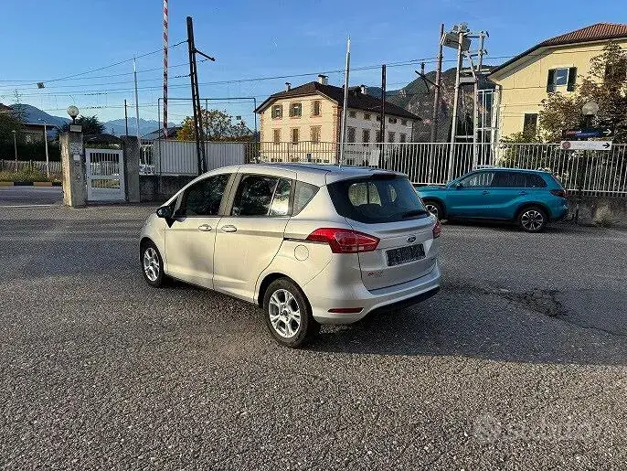 Ford B-Max 2016 photo 4