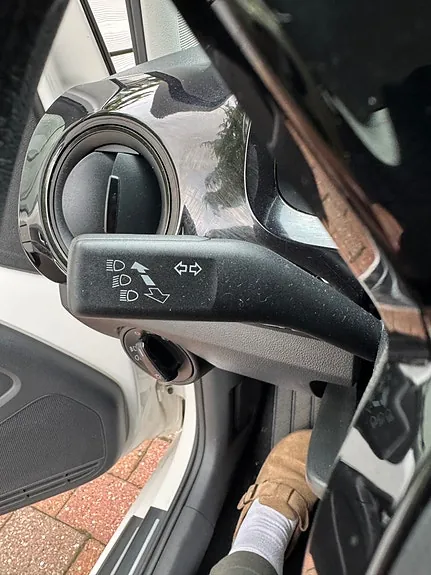 Volkswagen Up 2014 photo 5