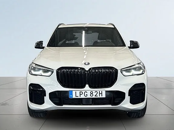 BMW X5 2022 photo 2