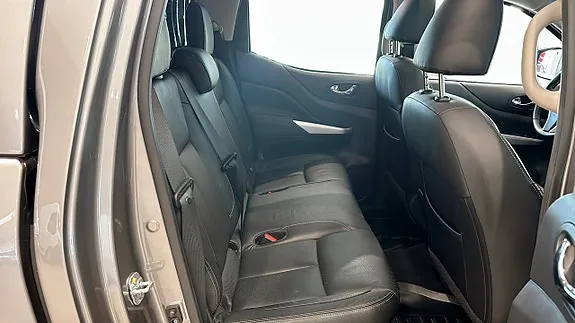 Nissan Navara 2017 photo 5