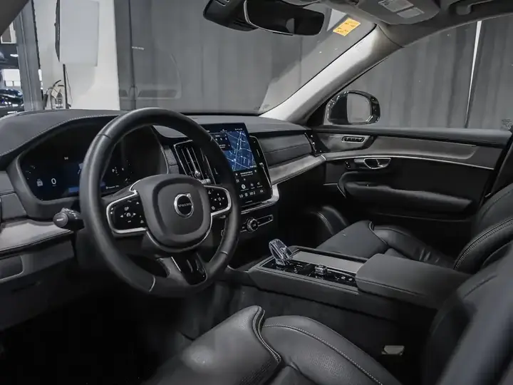 Volvo Xc90 2026 photo 2