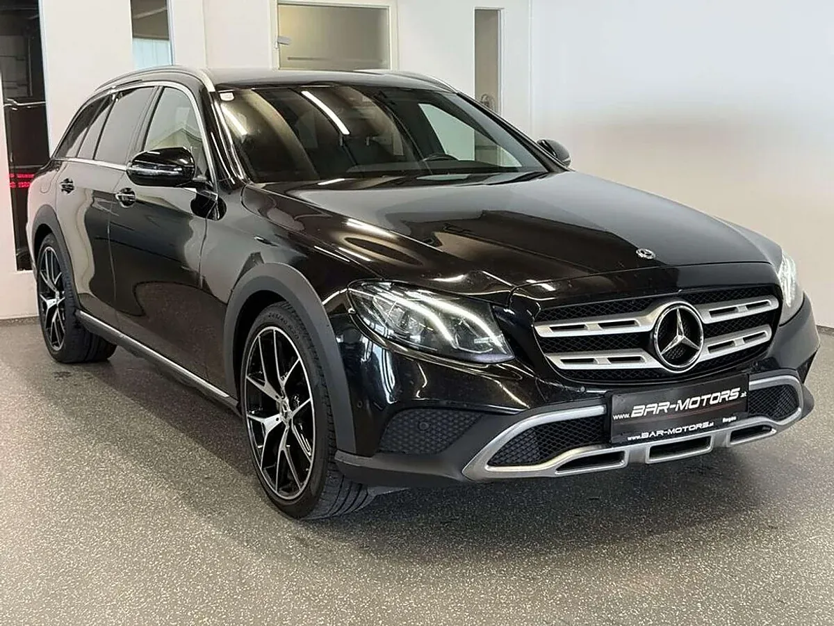 Mercedes-Benz E-Class 2019 photo 3