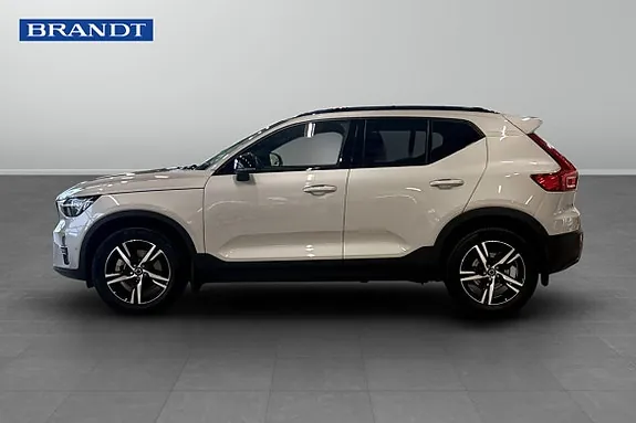 Volvo Xc40 2025 photo 3