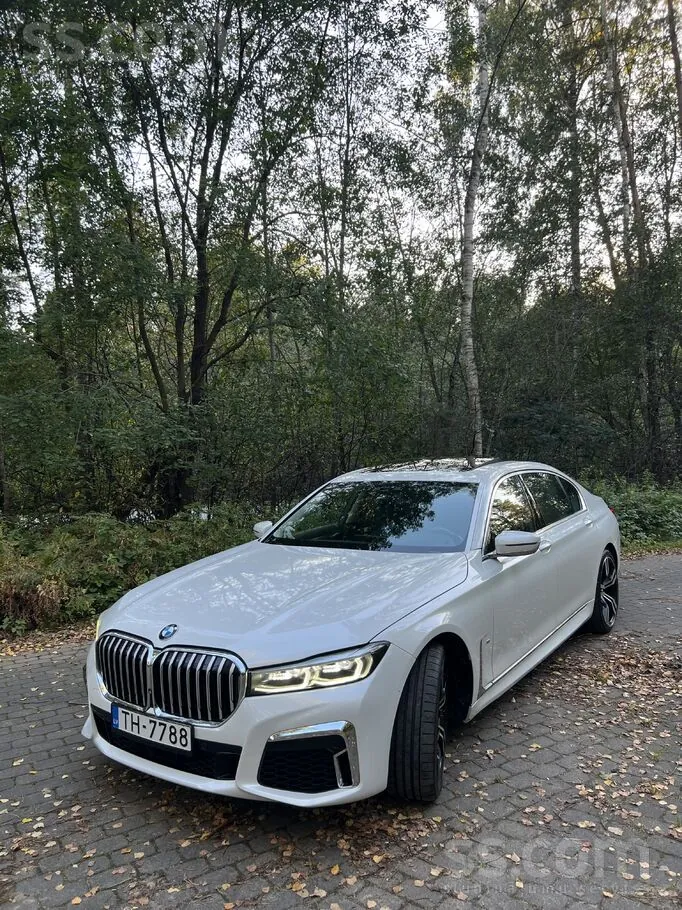 BMW 750 2017 photo 4