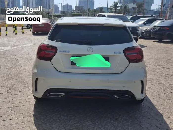 Mercedes-Benz A-Class 2018 photo 2