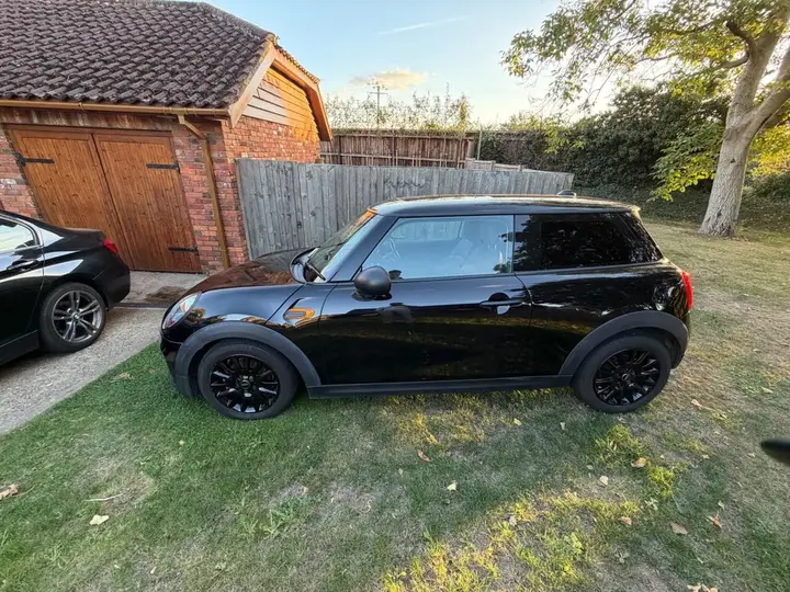 Mini Hatch 2016 photo 5