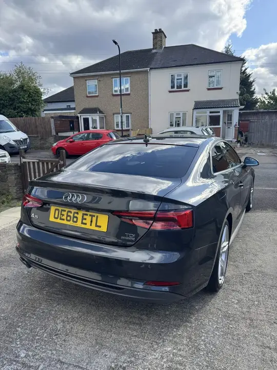 Audi A5 2016 photo 4