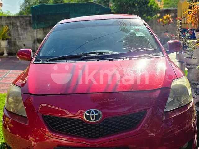 Toyota Yaris 2011 photo 3