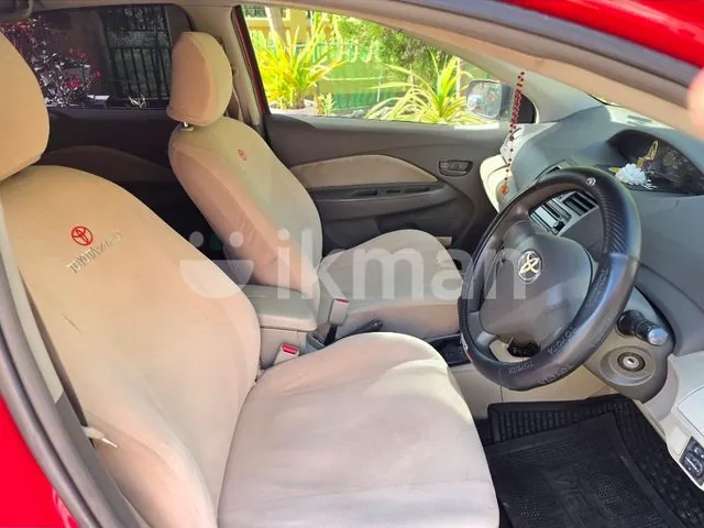 Toyota Yaris 2011 photo 5