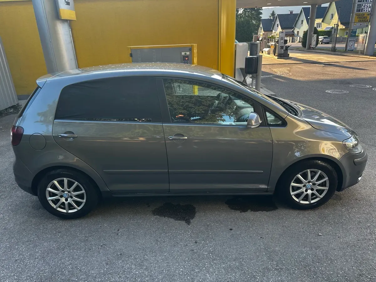 Volkswagen Golf 2007 photo 3