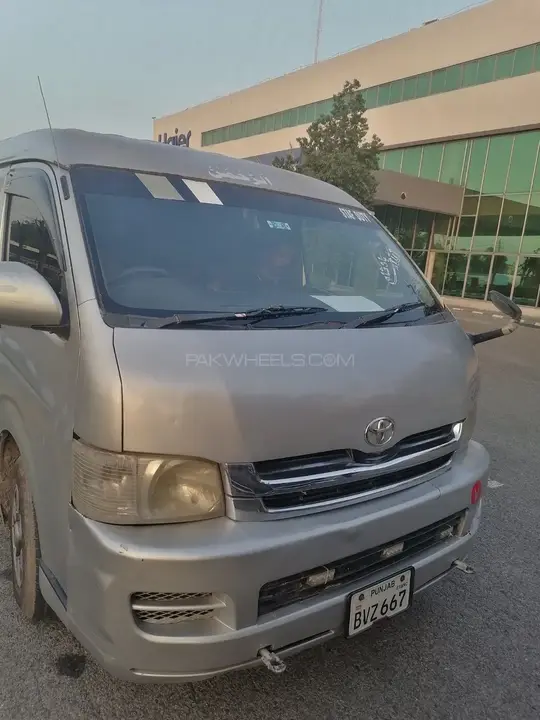 Toyota Hiace