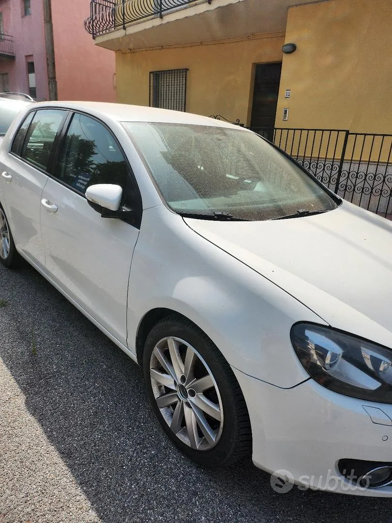 Volkswagen Golf 2012 photo 3