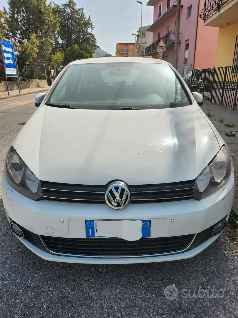 Volkswagen Golf 2012 photo 2