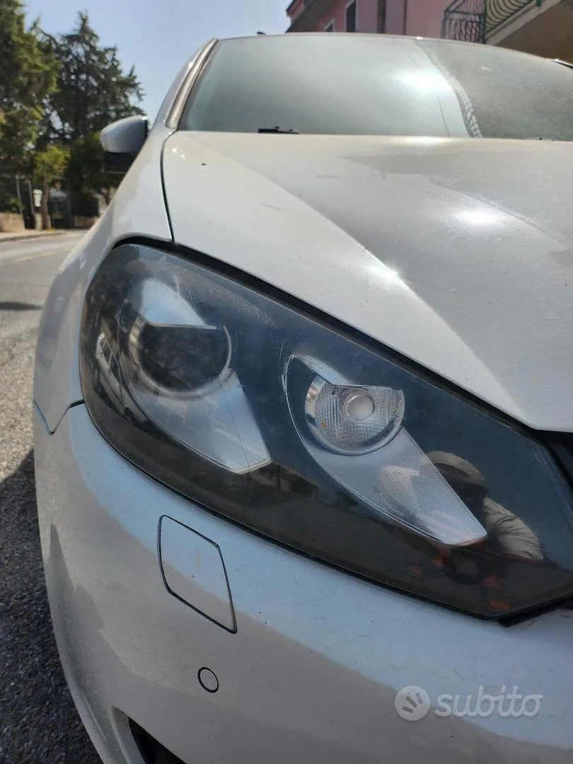 Volkswagen Golf 2012 photo 4