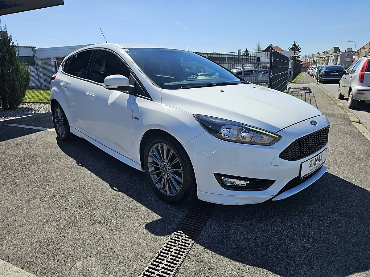 Ford Focus 2016 photo 3