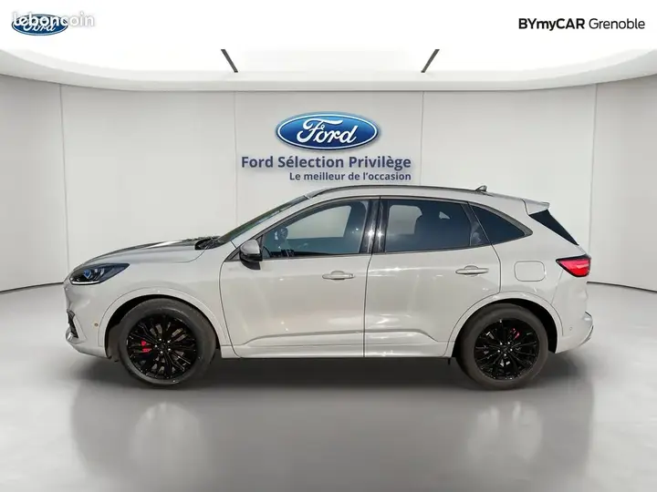 Ford Kuga 2023 photo 2