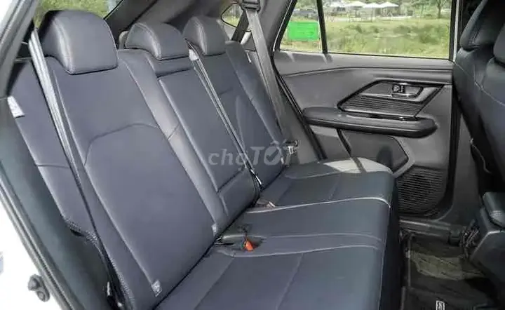 Toyota Yaris Cross 2024 photo 5