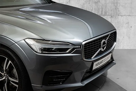 Volvo Xc60 2019 photo 2
