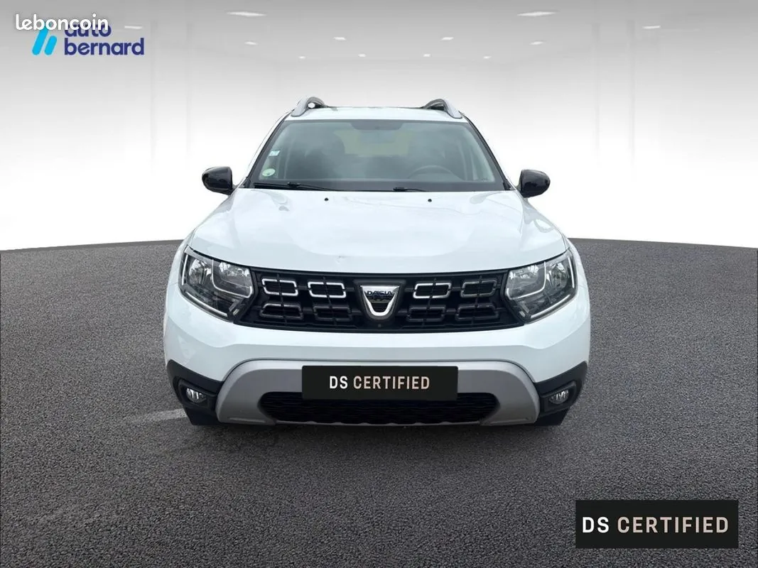 Dacia Duster 2021 photo 2