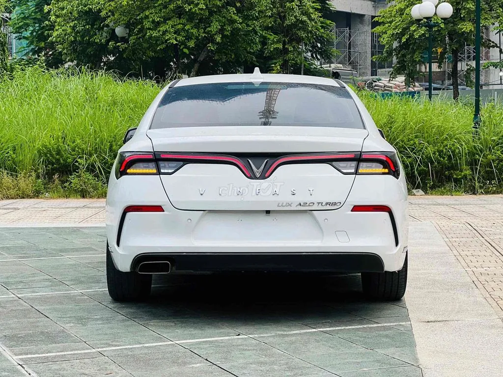 Vinfast Lux A 2021 photo 5