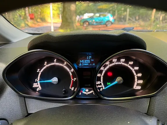 Ford Fiesta 2014 photo 5