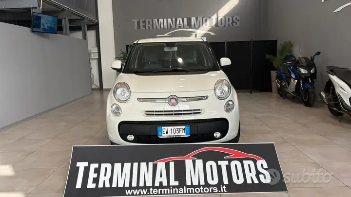 Fiat 500L 2013 photo 2