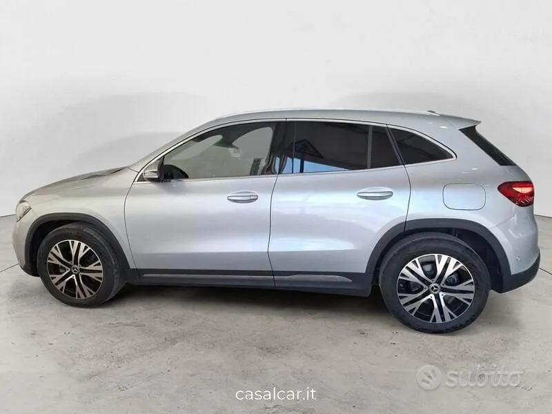 Mercedes-Benz Gla 2025 photo 4
