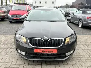 Skoda Octavia 2014 photo 2