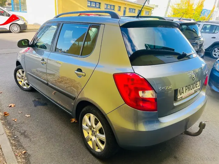 Skoda Fabia 2013 photo 4