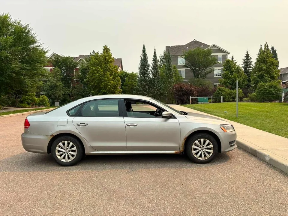 Volkswagen Passat 2013 photo 4