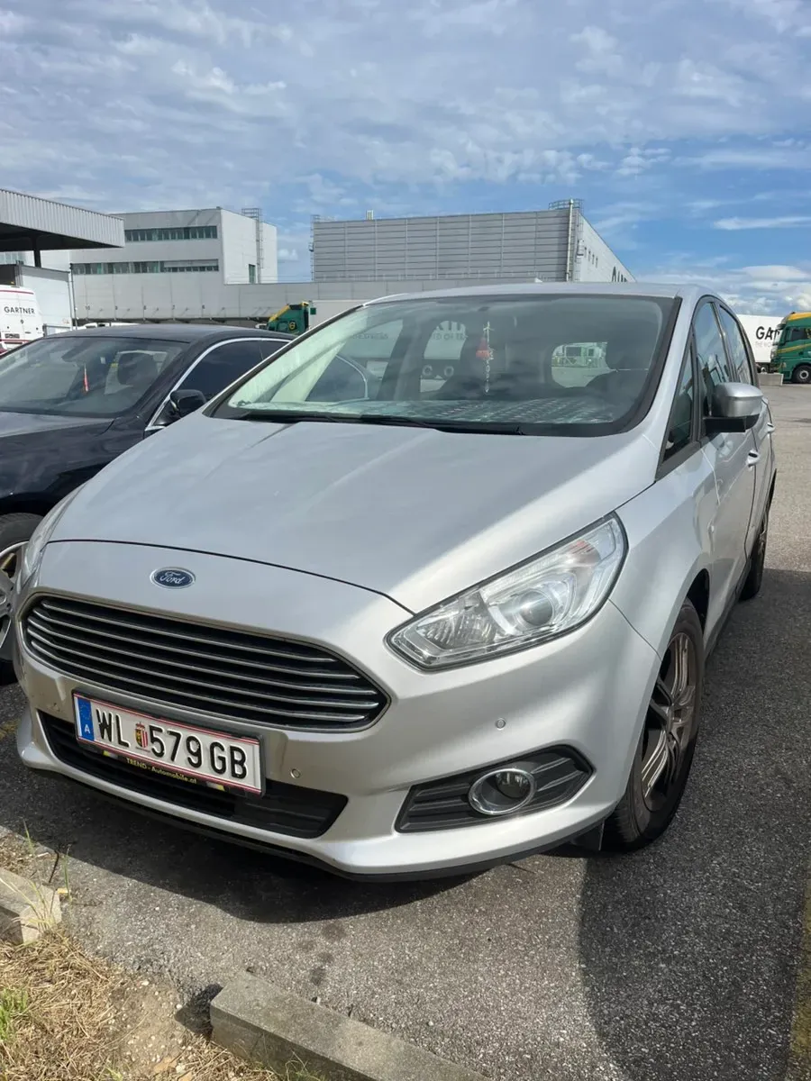 Ford S-Max
