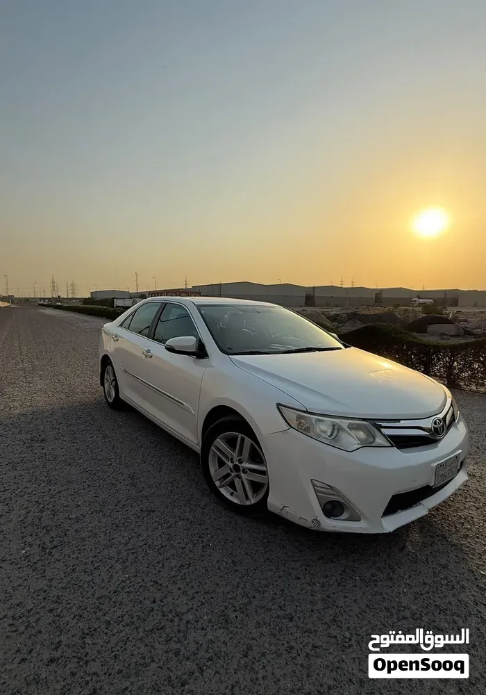Toyota Camry 2015 photo 3