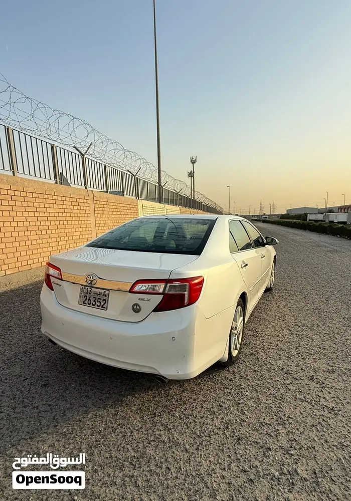 Toyota Camry 2015 photo 4