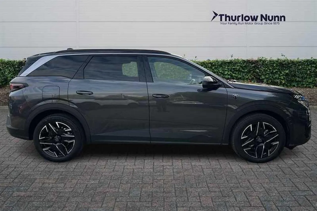 Peugeot 5008 2025 photo 2