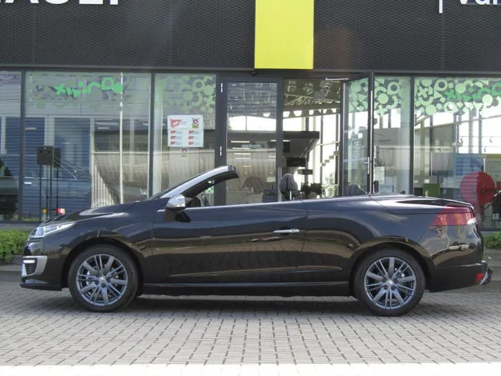 Renault Megane 2015 photo 3