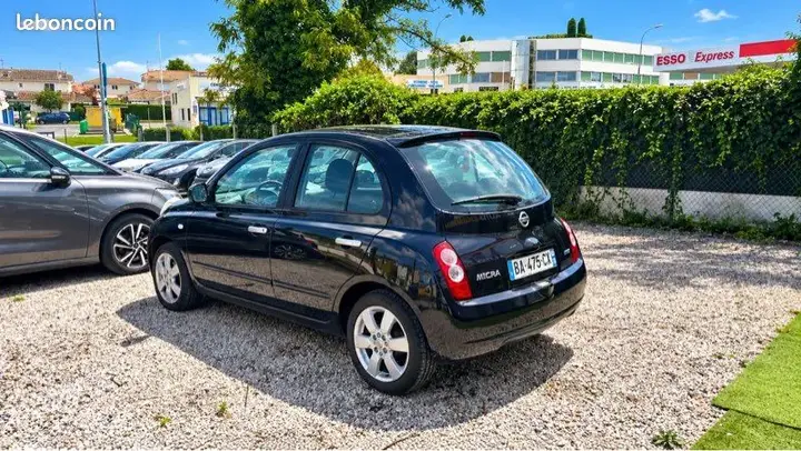 Nissan Micra 2010 photo 3