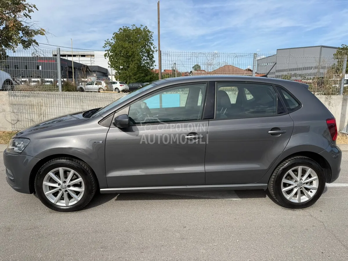 Volkswagen Polo 2016 photo 4